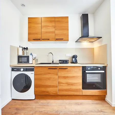Rt 0 - F3 - Au Rdc - 1 A 5 Pers Appartement *